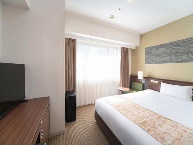 ベッセルイン札幌中島公園 シングルルーム　ベッド幅140㎝