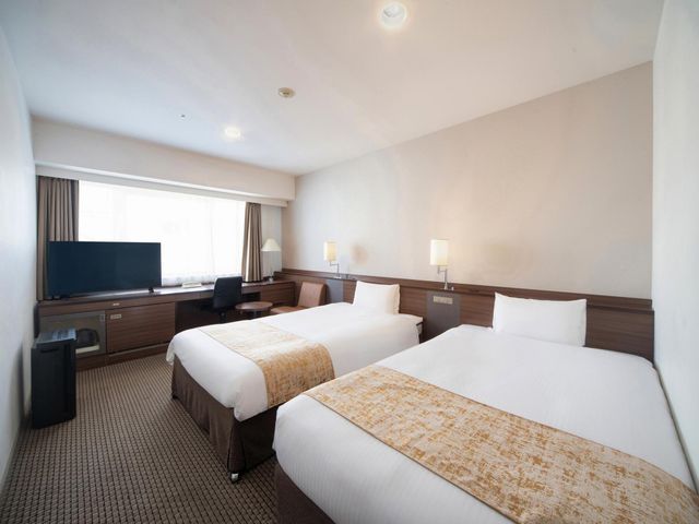 ベッセルイン札幌中島公園 ツインルーム　ベッド幅110㎝