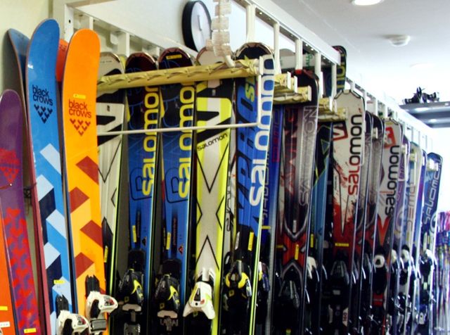 ホテル甘露の森 スキーレンタルショップ