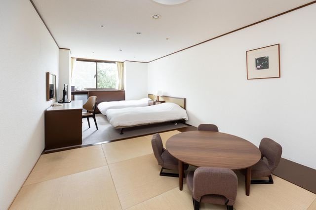 ホテル甘露の森 スタンダード和洋室