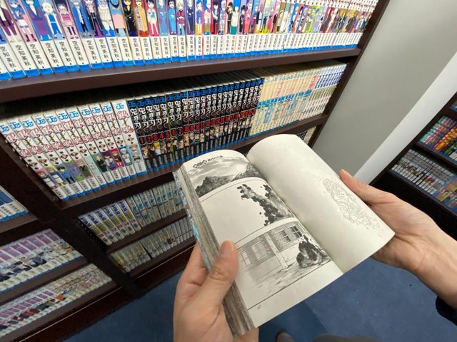 1階には漫画コーナーをご用意しておりますの画像