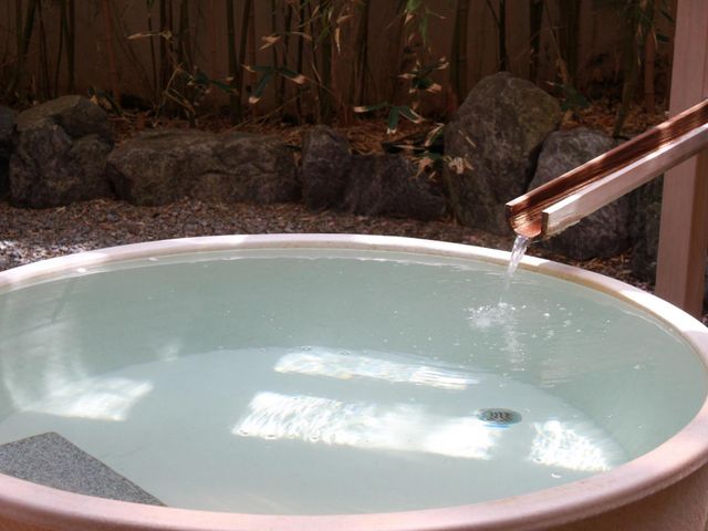 花びしホテル 女性温泉大浴場「はなの湯」露天風呂