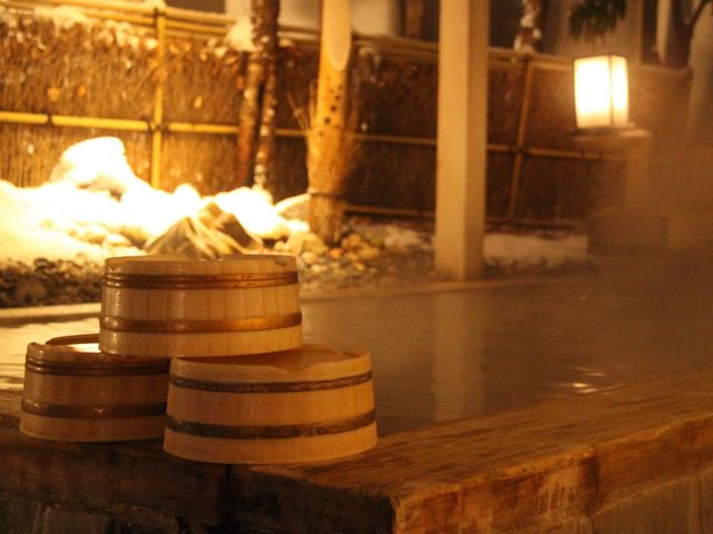 花びしホテル 男性温泉大浴場「ひしの湯」　露天風呂