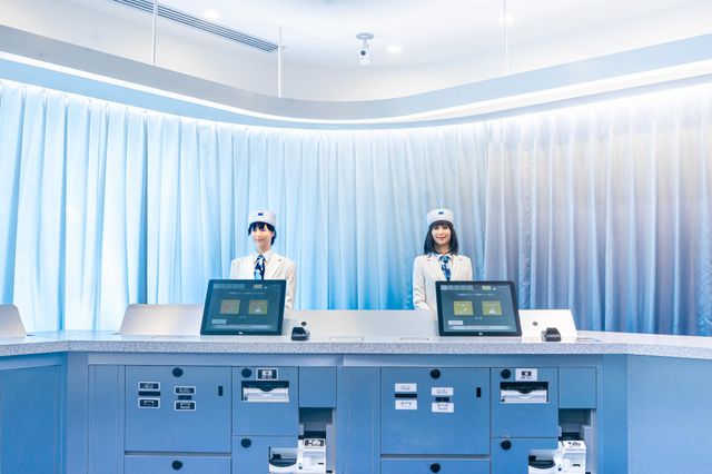 変なホテル東京 浅草橋 フロント