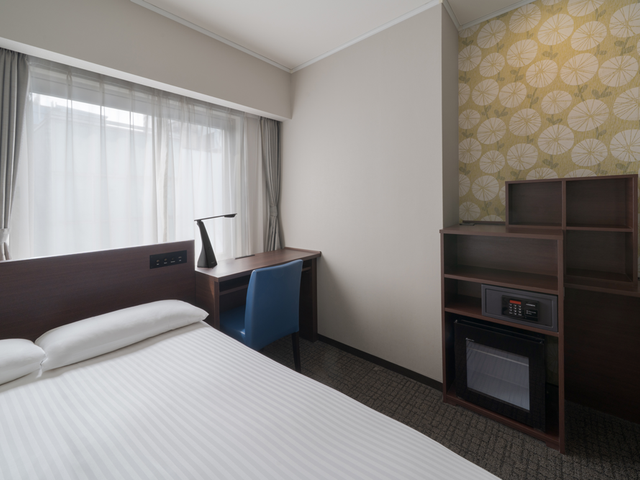 禁煙セミダブルの画像