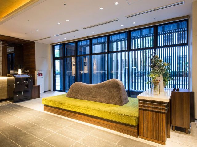 ロビー　ソファの画像