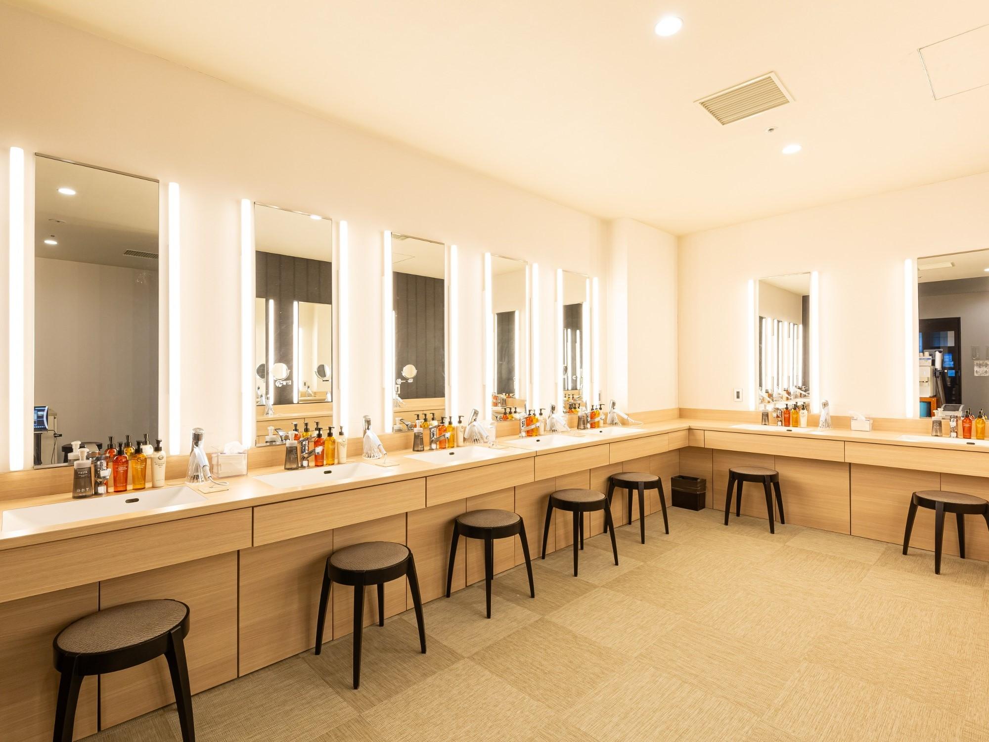 ホテル京阪 京都八条口 - 宿泊予約・飛行機付き予約｜価格が魅力！