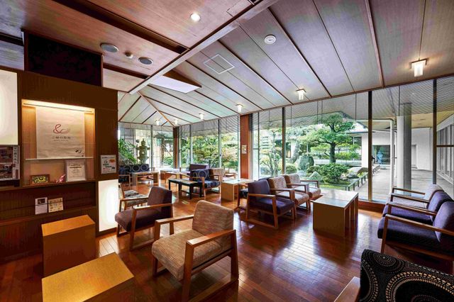 玉造温泉　松乃湯 ロビー・中庭