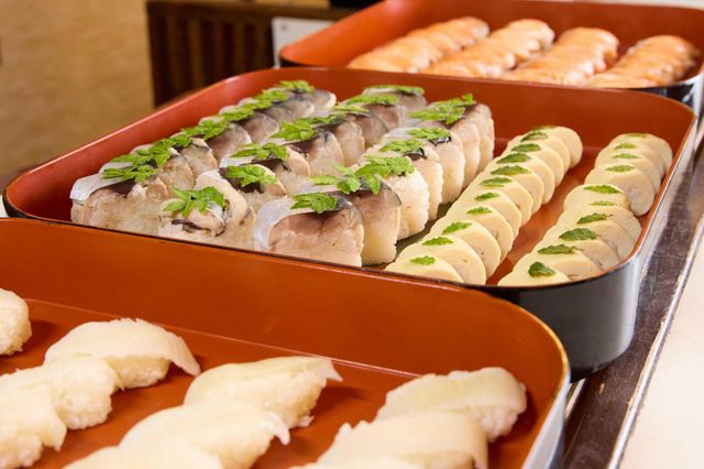 三朝温泉　三朝ロイヤルホテル 夕食（寿司）