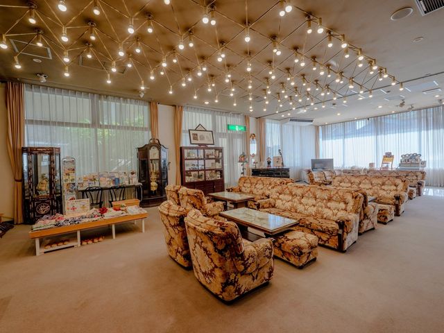 道後温泉　ホテル　ルナパーク 本館2階　ロビー