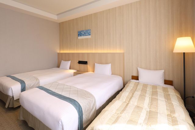 グランドエクシブ鳴門 ザ・ロッジ ツインルーム＜1室3名様利用＞