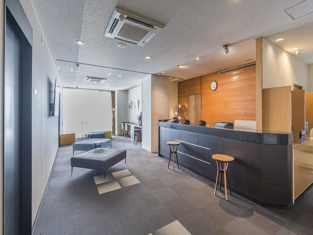 コートホテル福岡天神 フロント