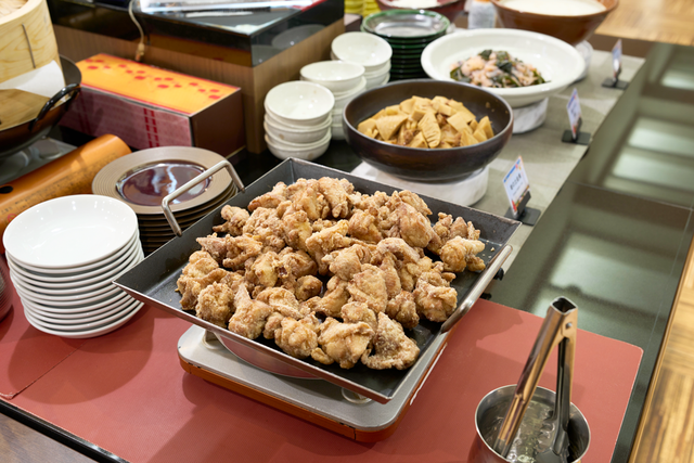 ホテル法華クラブ福岡 【朝食】唐揚げ