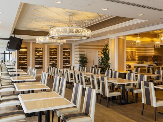 バイキングレストラン・イルマーレの画像