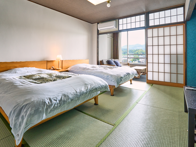 【川側】モデレート和室10畳ツイン(38㎡／ベッド120cm）の画像