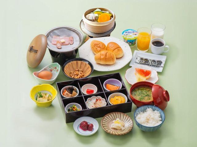 日田温泉　亀山亭ホテル 【朝食】旬の野菜や魚、あたたかいお鍋などをご用意しております。※イメージです