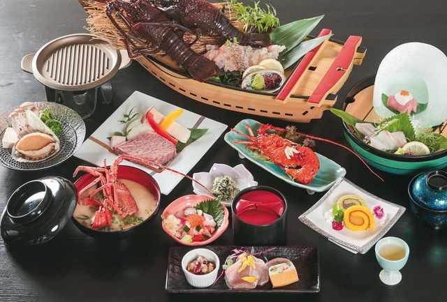 ホテル青島サンクマール 「伊勢海老会席＜松＞」（イメージ／2026年9月2日～11月30日）