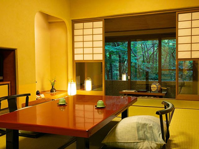 母屋客室一例　10畳の画像