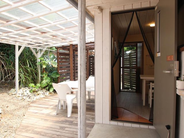 アダンのキャビン・入口の画像