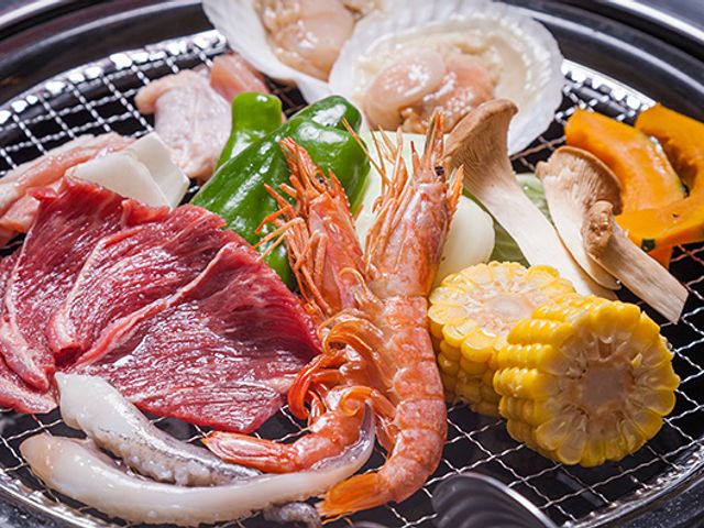 南国バーベキュー＆沖縄料理バイキングの画像