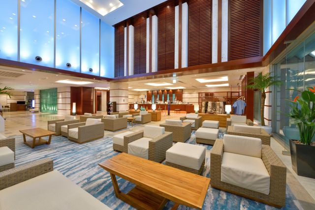 ホテルJALシティ那覇 ロビー