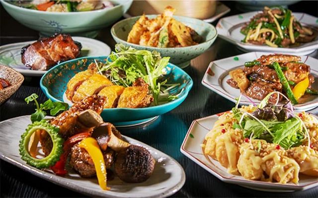 ロワジール スパタワー那覇 花風