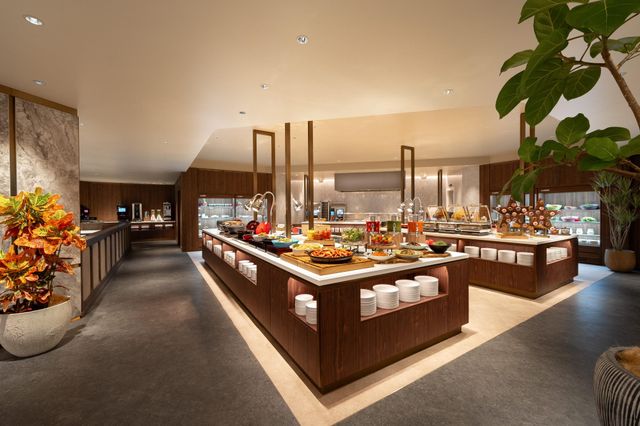 沖縄ハーバービューホテル 朝食会場「プランタン」