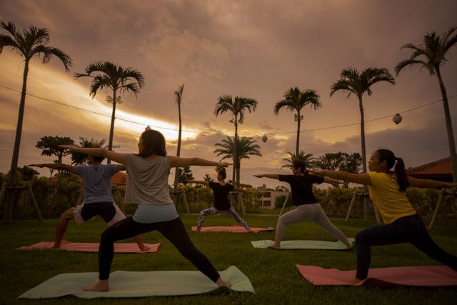 ヒルトン沖縄北谷リゾート ヨガイメージ